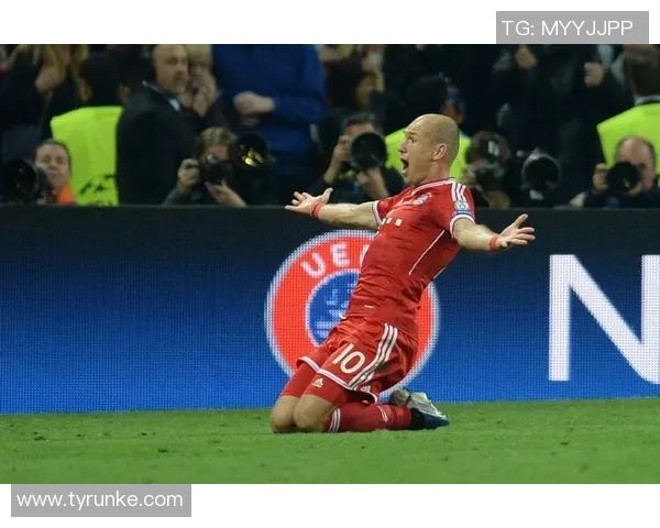 实力不济却备受关注的足球明星们的传奇与困惑